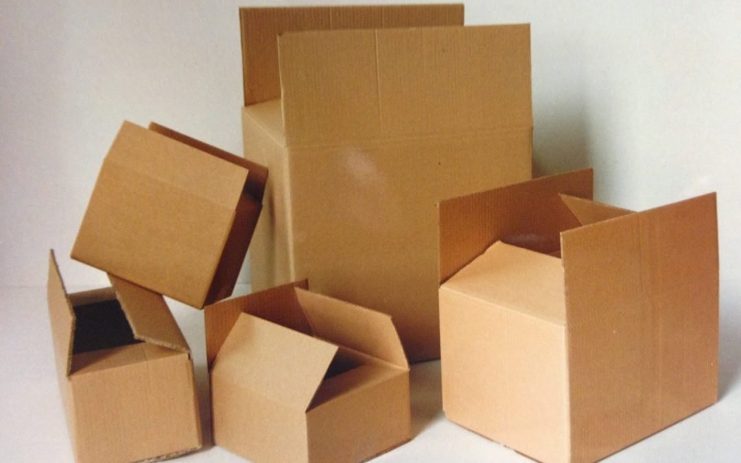 Maneras de hacer cajas de cartón